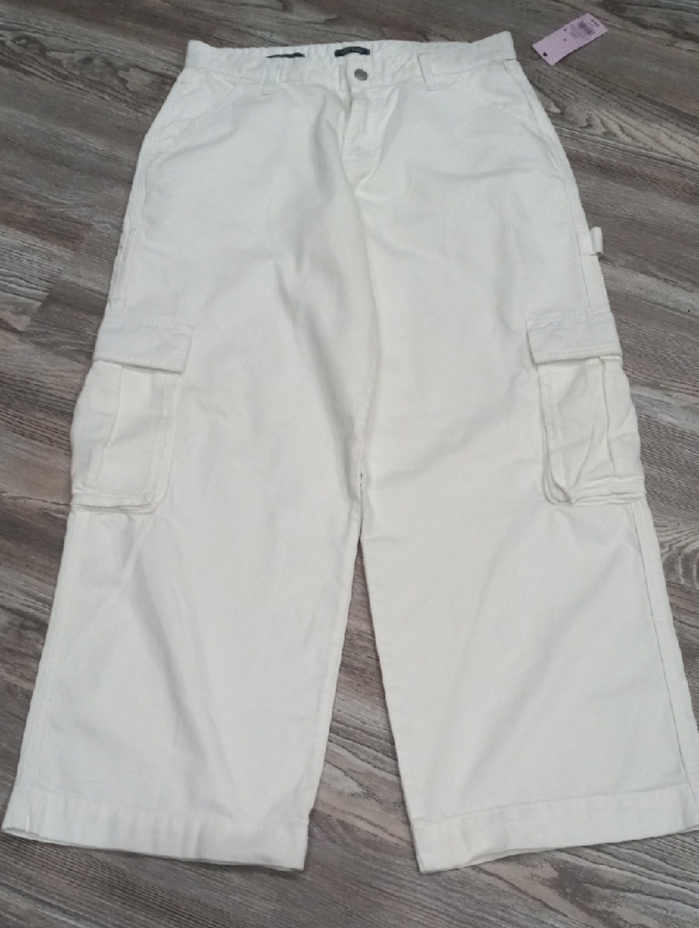 Wild Fable Mid-Rise Baghy Cargo White Pants
